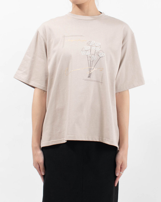 980-25135 vingtrois 花柄×箔ロゴプリント Tシャツ