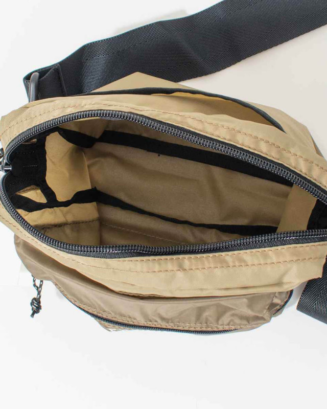 ACCORDSHOULDER-M FREDRIK PACKERS ACCORDSHOULDER-M