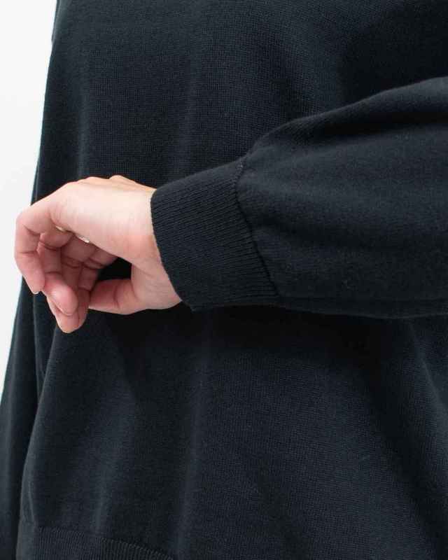 ASH-010　FIRST クルーネックニットプルオーバー