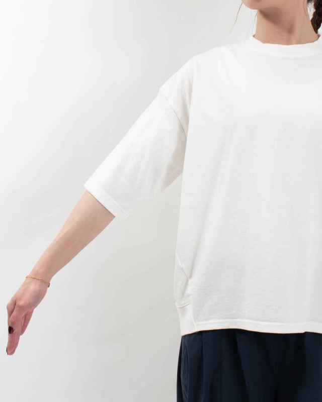 B-491003 BLUE LAKE MARKET アメリカンドライ天竺||バックスリットTee