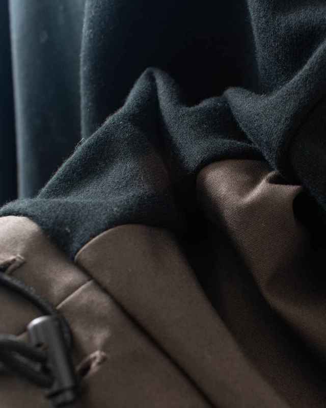 B-513022 BLUE LAKE MARKET AZUMA裏毛/40/2コーマウェザー バイファブリックプルオーバー