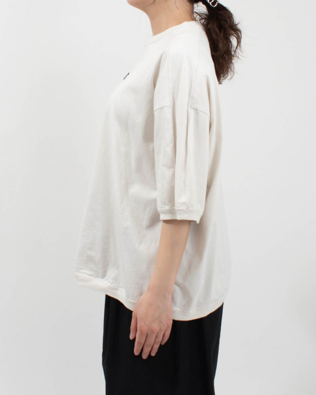 B-521008 BLUE LAKE MARKET 17/-BD天竺 肩パネル切替プリントTee［HUNTER］