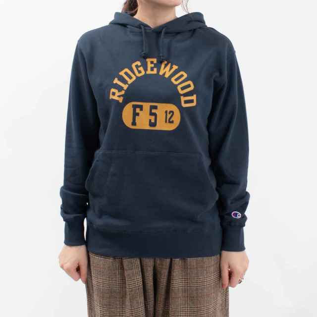 C3-A133  Champion フーデッドスウェットシャツ