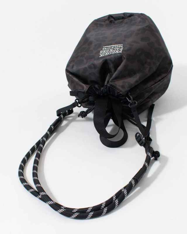 CANDYSHOULDER　FREDRIK PACKERS CANDY SHOULDER