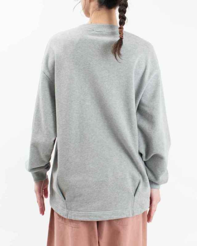 FA-1326  FIRST バルーンシルエットトレーナー