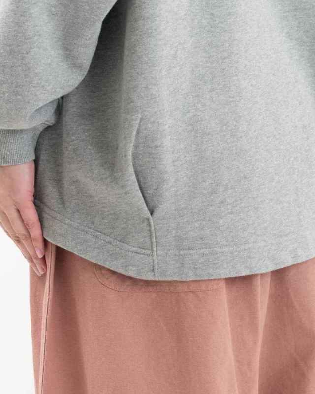 FA-1326  FIRST バルーンシルエットトレーナー