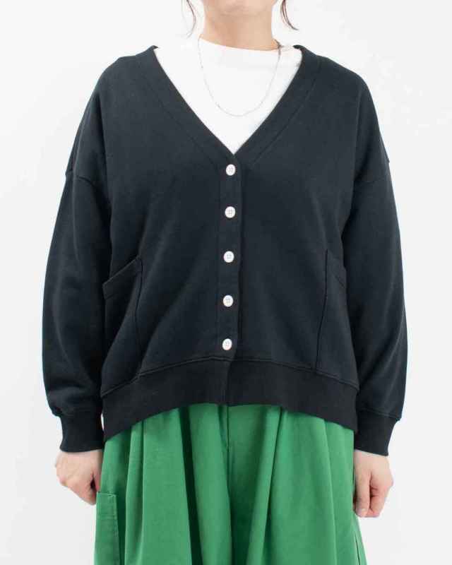 FA-1332  FIRST 丸いフォルムのVネックカーディガン