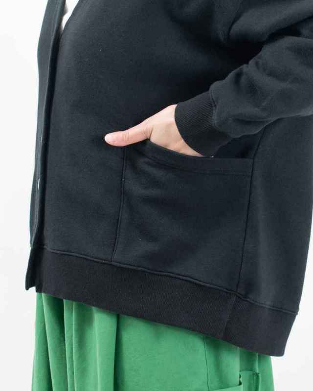 FA-1332  FIRST 丸いフォルムのVネックカーディガン