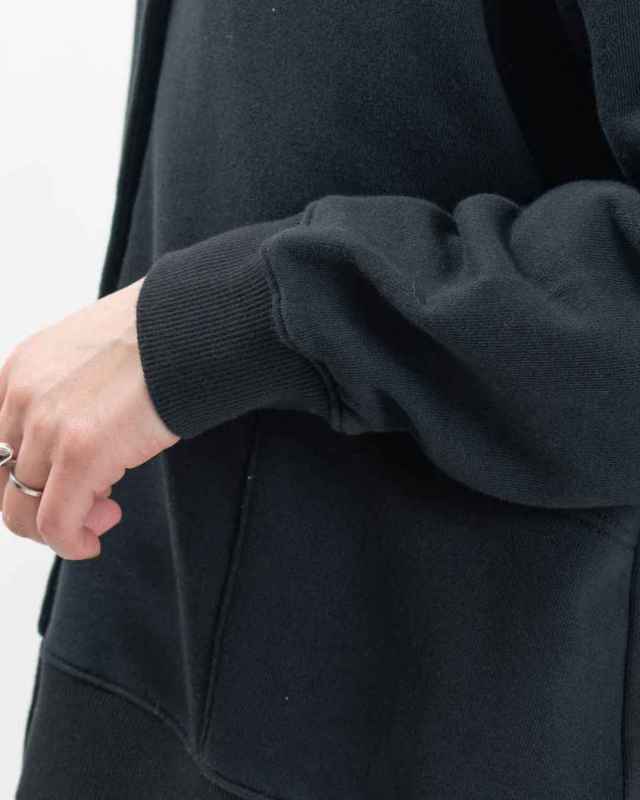 FA-1332  FIRST 丸いフォルムのVネックカーディガン