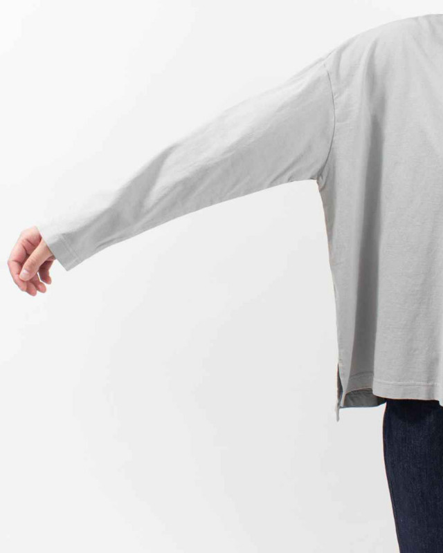 FIRST ファースト サイドスリット ワイドプルオーバー FA-3236 レディース カットソー ナチュラル ファッション コーデ 服 30代 40代 50代 カジュアル シンプル FIRST サイドスリット ワイドプルオーバー｜ナチュラル
