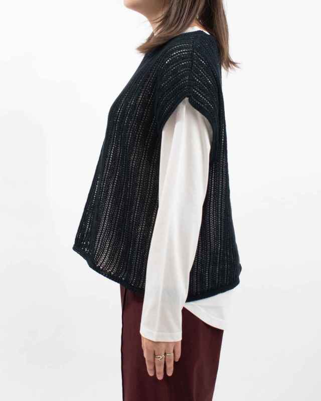 FA-35215  FIRST RESPECT1/13 透かし編みクルーネックベスト