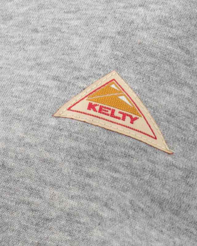 KE25213072 KELTY バックタイポロゴクルーネックスウェット