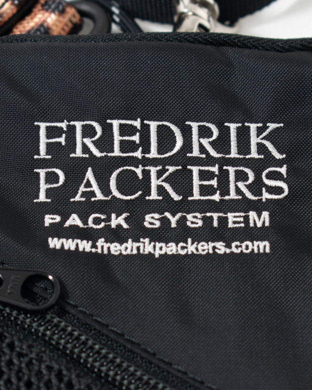 LEOPARDHANDLE FREDRIK PACKERS LEOPARD HANDLE HANG SHOULDER