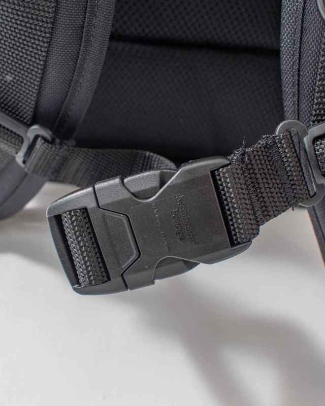 MP1236  Manhattan Portage Silvercup Backpack MP1236