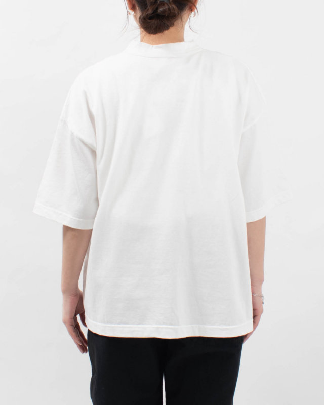 P91605  prit 17/1空紡天竺×40/1リネン箔プリント5分袖フレームＴシャツ