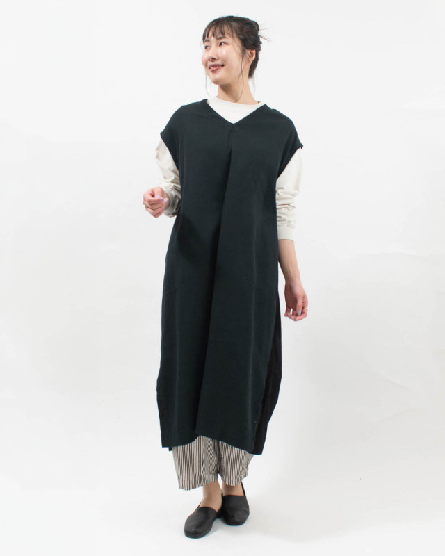 P91629 prit 40/2度詰天竺×コットンツイル二重織切替Vネックオーバーワンピース