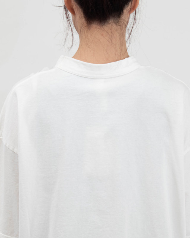 P91638　prit 17/1空紡天竺×10/1ムラ糸プリント5分袖フレームＴシャツ