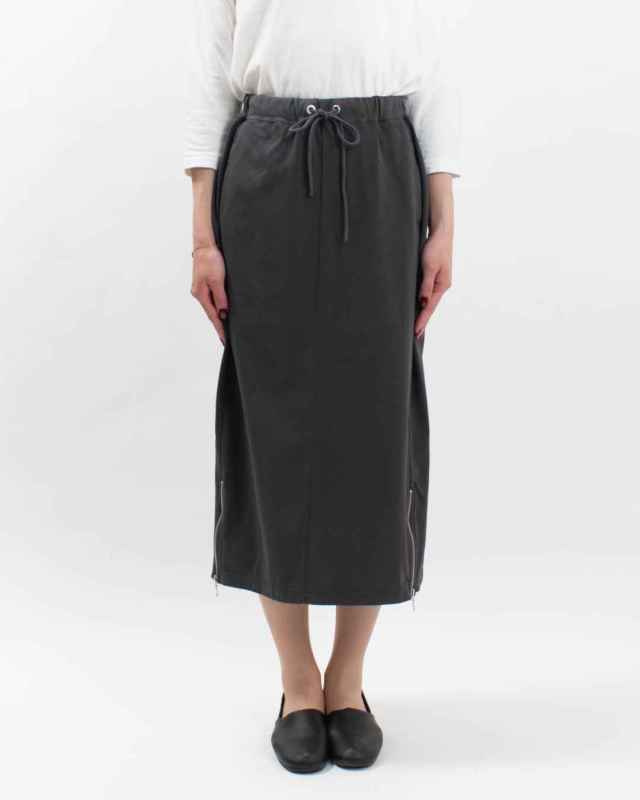 SA-35901 sabbatum ファンクショナル天竺サイドジップスリットタイトスカート