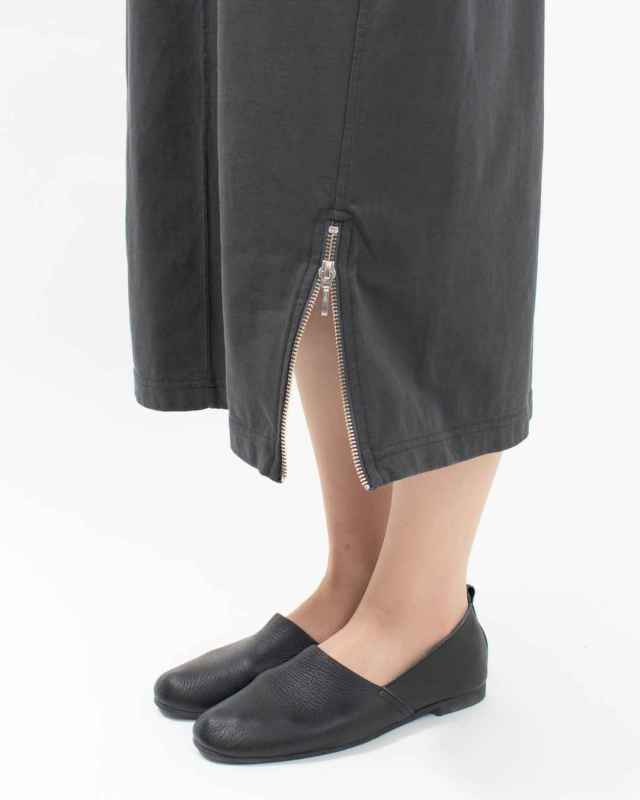 SA-35901 sabbatum ファンクショナル天竺サイドジップスリットタイトスカート