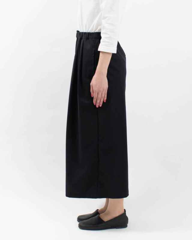 SA-35902  sabbatum T/Rファインツイルストレッチ ワイドタックタイトスカート