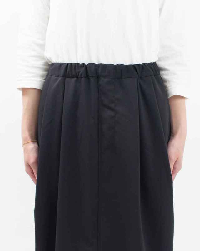 SA-35902  sabbatum T/Rファインツイルストレッチ ワイドタックタイトスカート