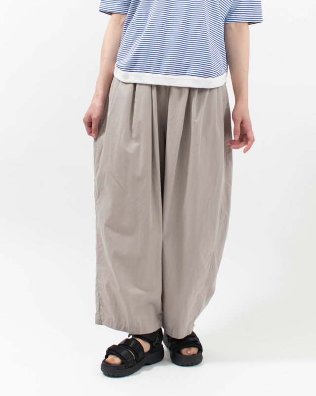 SA-37801 sabbatum 50/-ブロード近江晒加工 ツータックイージーパンツ