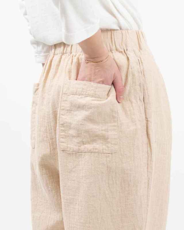 SB-1784  SO[ ] 裾ダーツカーブパンツ