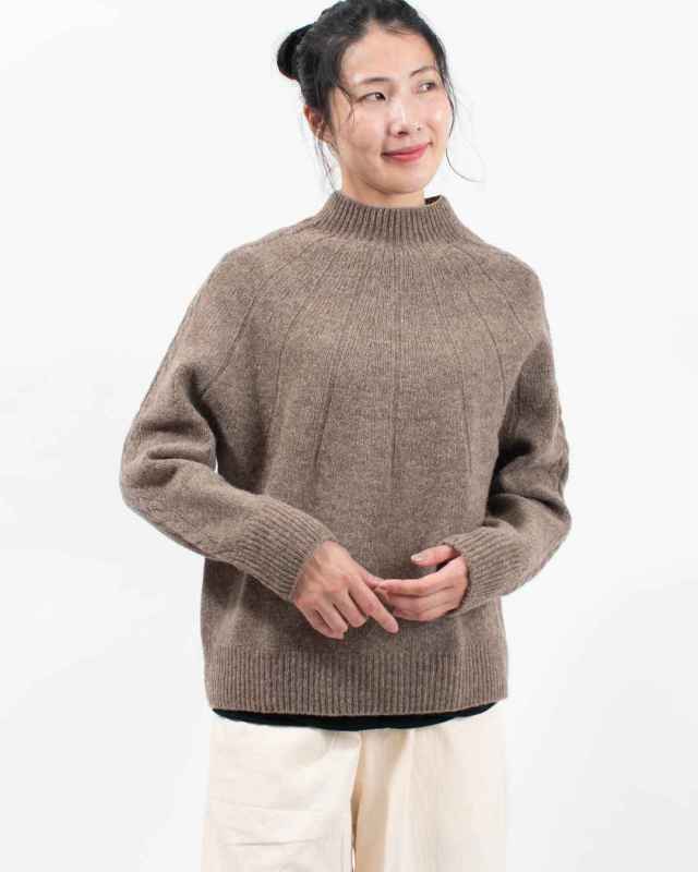 SJ-0061 SO[ ] アラン柄スリーブ求心プルオーバー