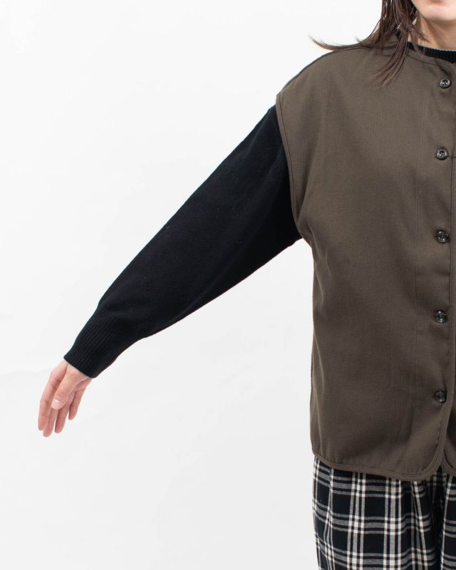 SK8035250  SUN VALLEY 16TCRドビークロス綾織起毛裏ヘリンボーン リバーシブルベスト