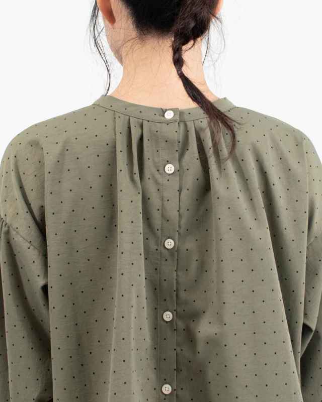 SK8116251  SUN VALLEY ポリエステルツイルドットプリントブラウス