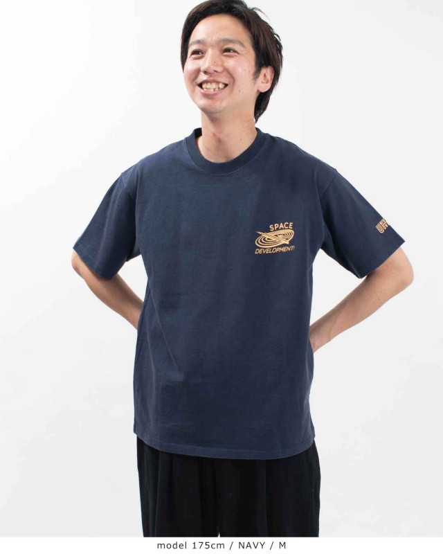 UNIVERSAL OVERALL ユニバーサルオーバーオール STONE WASH UOC S/S TEE U2513209-B ユニセックス カジュアル アメカジ アウトドア Tシャツ バックプリント UNIVERSAL OVERALL STONE WASH UOC S/S TEE｜ナチュラル
