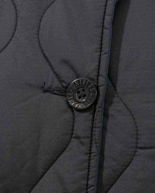 U2532522　UNIVERSAL OVERALL REVERSIBLE QILT JAKET