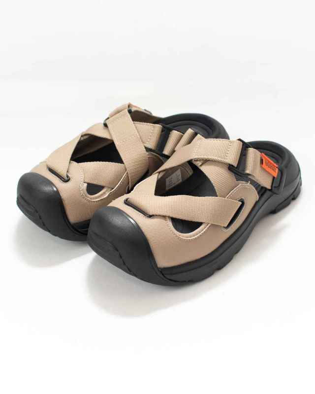 UO31 UNIVERSAL OVERALL SANDALS UO31