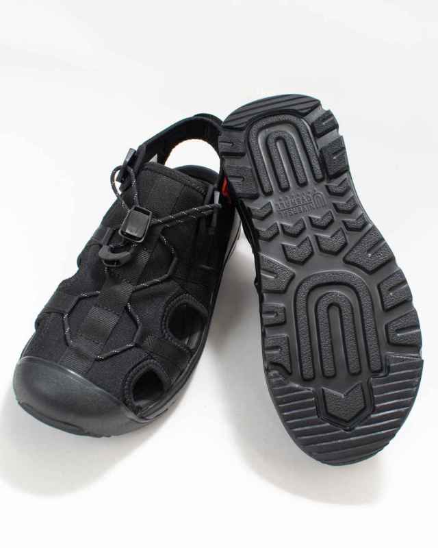 UO32 UNIVERSAL OVERALL SANDALS UO32