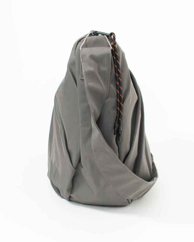 UVO-196  UNIVERSAL OVERALL ナイロンホーボーショルダー (L)