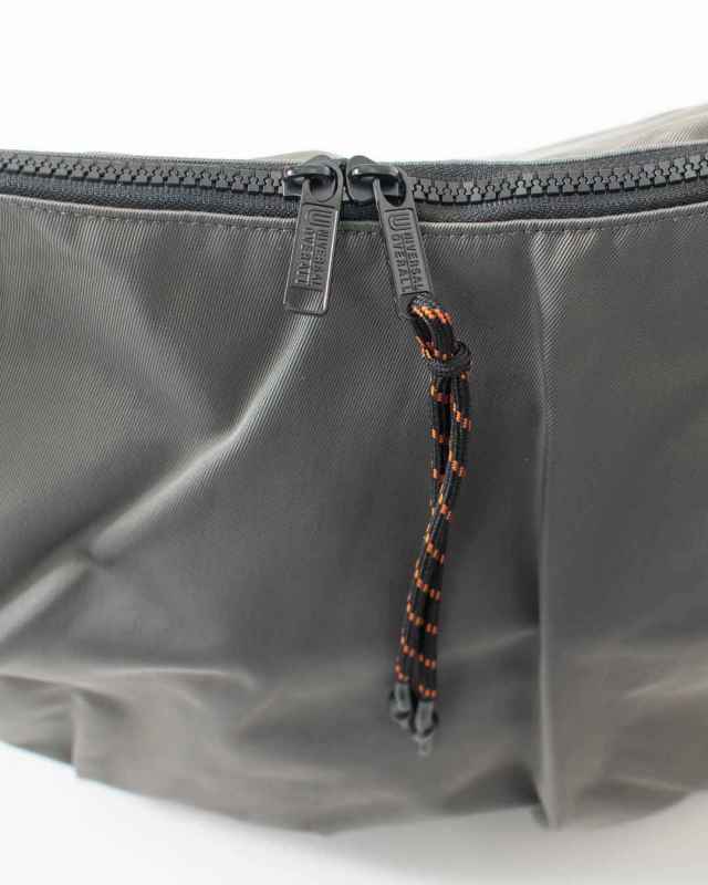 UVO-196  UNIVERSAL OVERALL ナイロンホーボーショルダー (L)