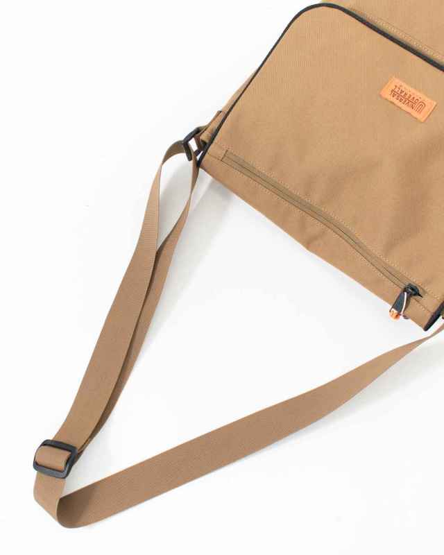 UVO-209  UNIVERSAL OVERALL フラップショルダー