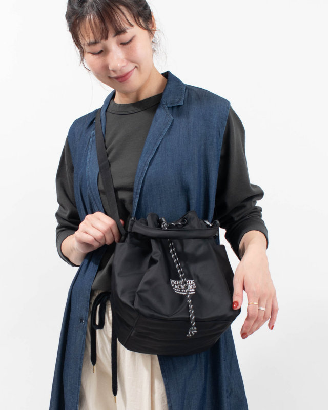 WAVESHOULDER FREDRIK PACKERS WAVE SHOULDER