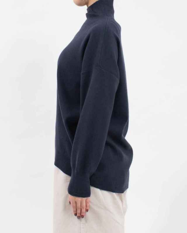 WVQ7081　hunch やわもちヤーン タートルドルマンニット