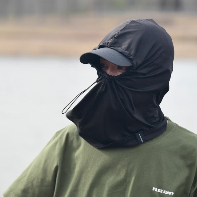 FREEKNOT(フリーノット)  Y3232　BOWBUWN フーディー