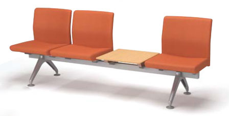 CN-4704Ｔ ﾛﾋﾞｰﾁｪｱ　4700