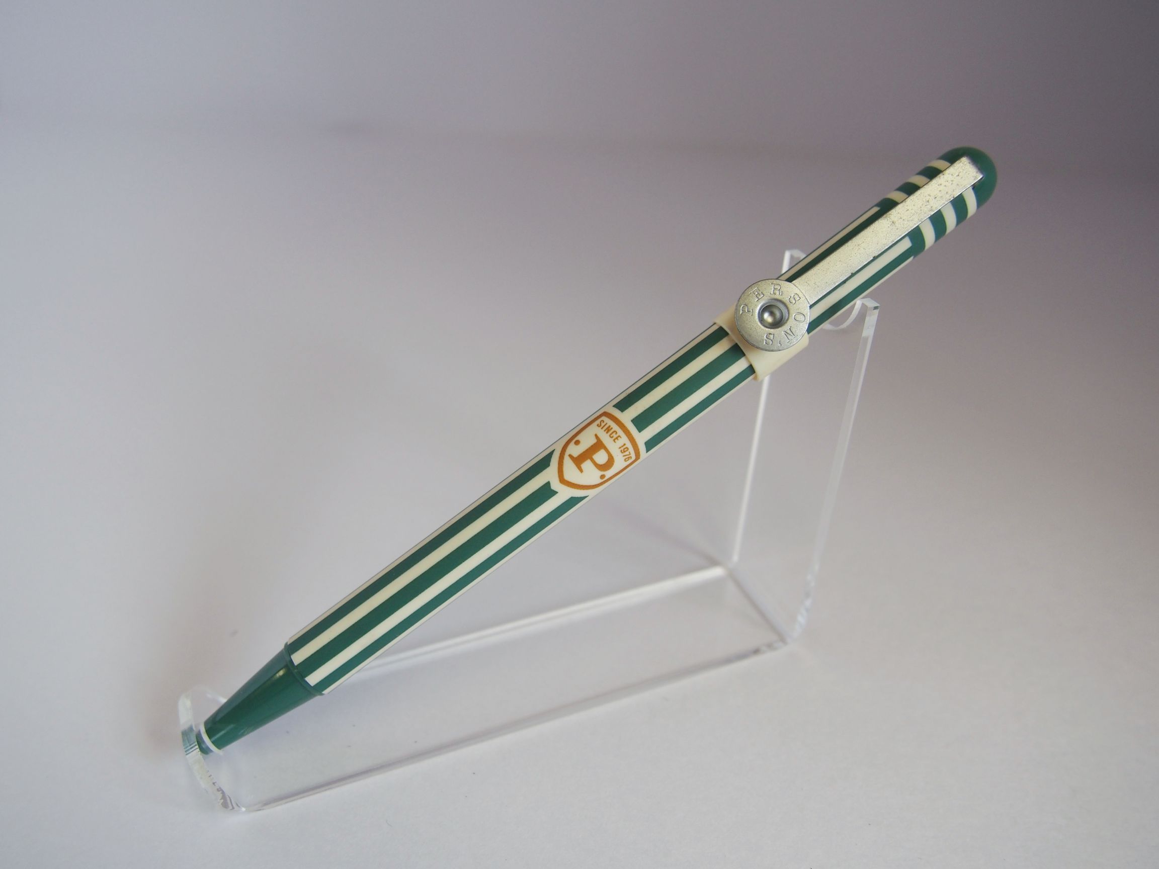 廃盤ボールペンパーソンズ