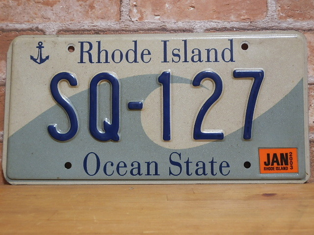 USEDナンバープレート　ロードアイランド　RI