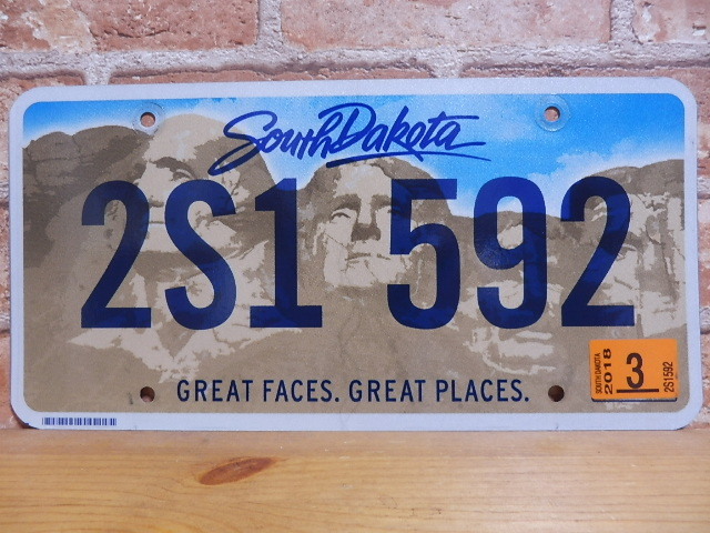 USEDナンバープレート 　サウスダコタ　ＳＤ