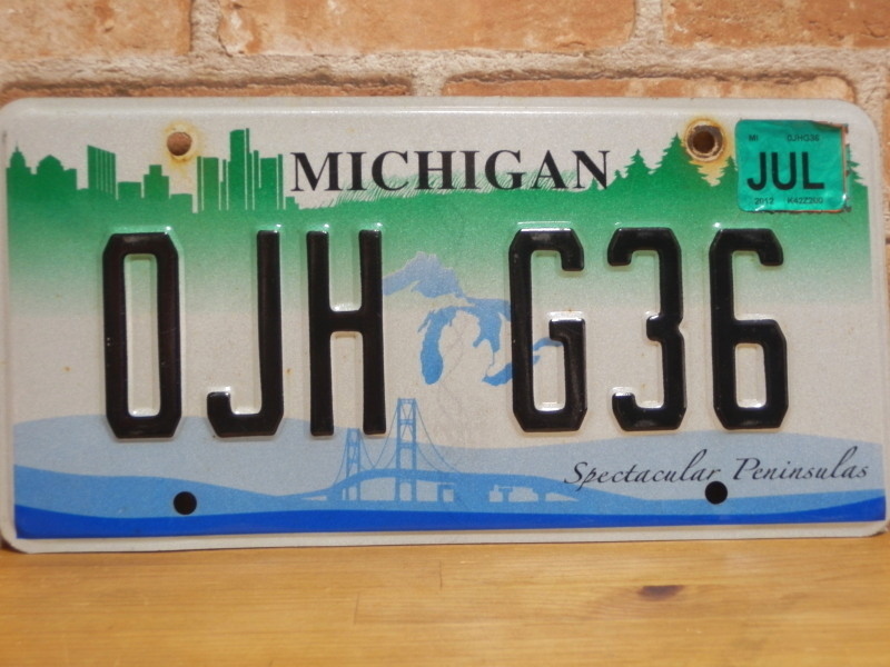 USEDナンバープレート　　ミシガン　ＭＩ