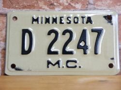 USEDモーターサイクルプレート　ミネソタ　ＭＮ