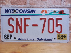 USEDナンバープレート　ウィスコンシン　ＷＩ