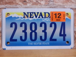 USED 　モ－ターサイクル　ナンバープレート　ネバダ