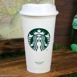 スターバックス・プラスチックカップ