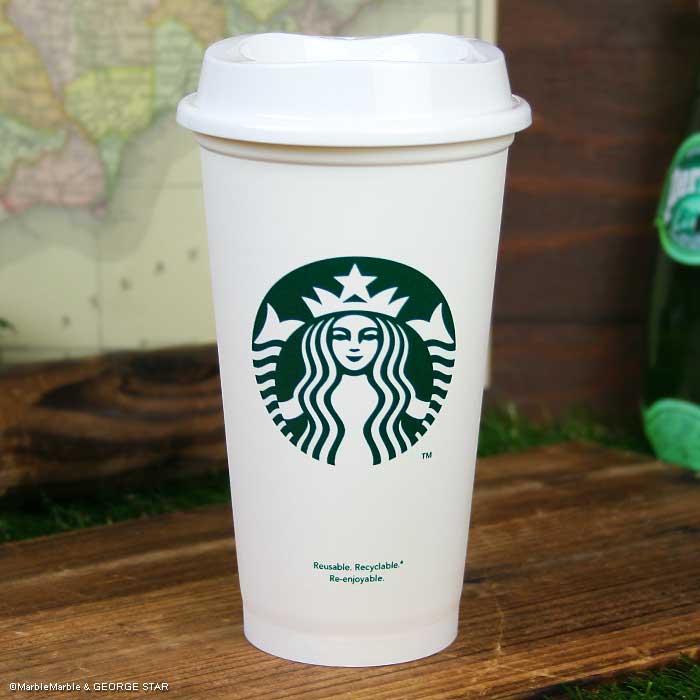 スターバックス・プラスチックカップ